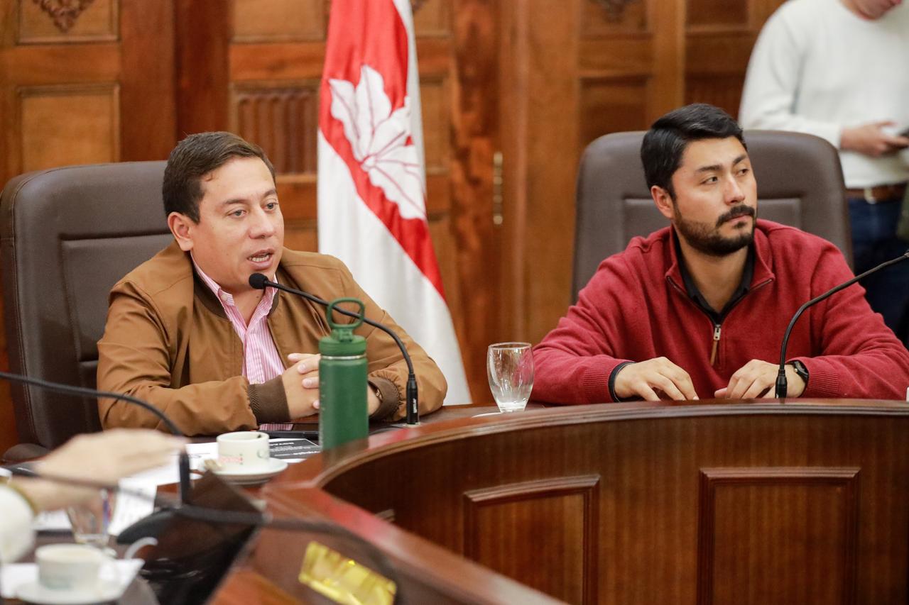 Los comicios fueron convocados por el gobernador Carlos Amaya para el 4 de mayo.