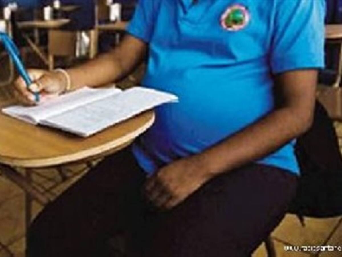 Una de cada 4 menores que abandona el colegio lo hace por embarazo