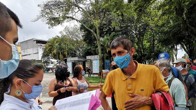 Vacunación contra el COVID-19 para habitantes de calle