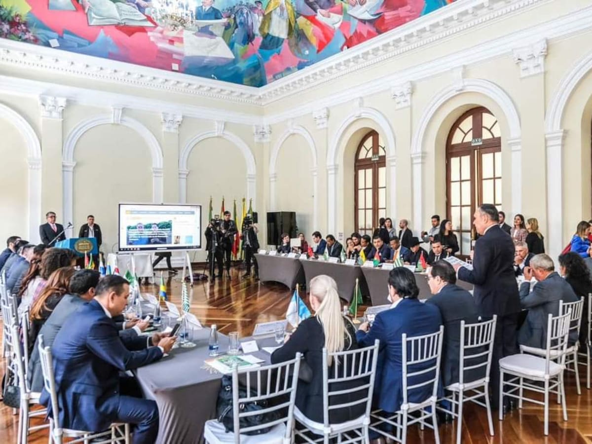 Gobernadores le llevaron varias propuestas al presidente del Senado