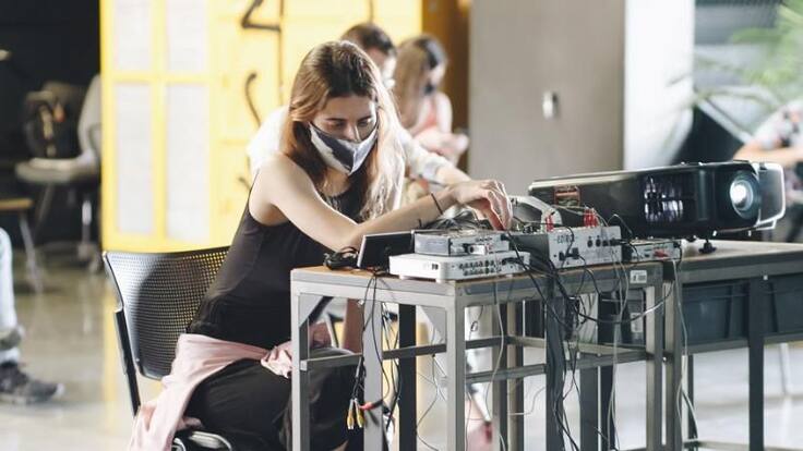 Medellín anuncia la creación de un nuevo closters de industrias creativas