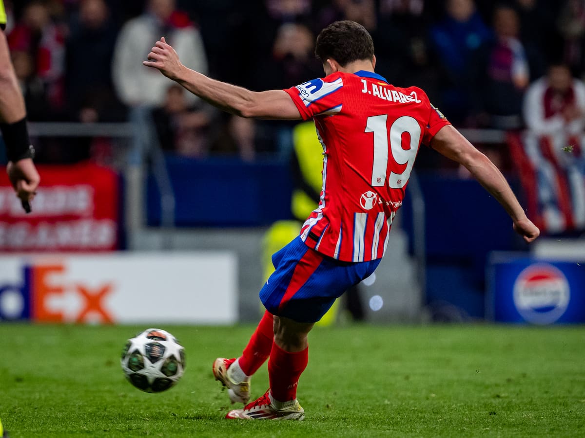 UEFA zanja la polémica sobre el penal de Julián Álvarez ante Real Madrid en Champions League