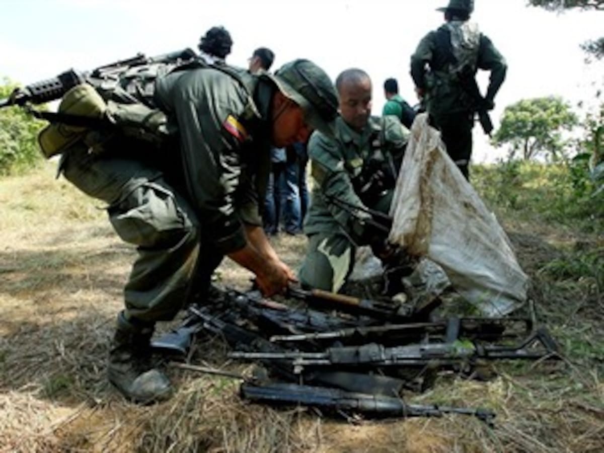 Frustran atentado con cilindros bomba cerca a frontera con Venezuela