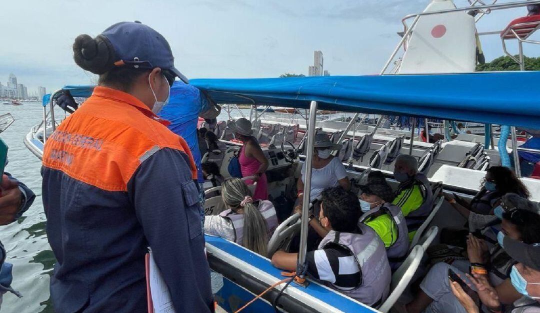 Se impusieron 14 infracciones a embarcaciones y cuatro más fueron inmovilizadas por el cuerpo de Guardacostas