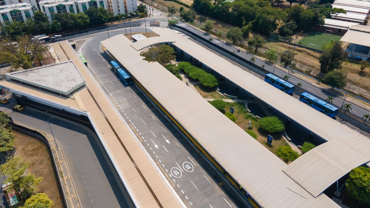 Los ajustes al Plan de Servicios de Operación priorizan la facilidad de acceso para los usuarios, la seguridad vial y la optimización de las conexiones, incorporando mejoras solicitadas por la comunidad y otras derivadas de intervenciones en la malla vial.