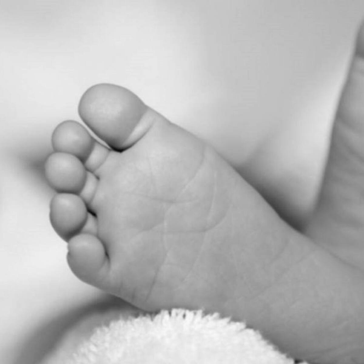 Muere bebé presuntamente golpeado por sus padres en Puebloviejo, Magdalena