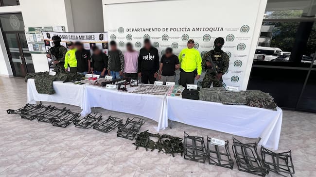 Capturados seis presuntos integrantes de la subestructura Edwin román Velásque Valle, del Clan del Golfo en Antioquia. Foto: Cortesía, Ejército Nacional