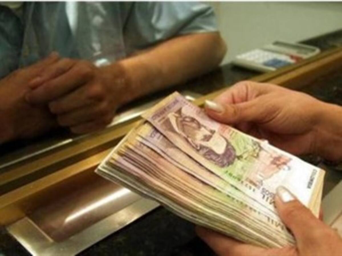 Comerciantes colombianos ratifican expansión a países vecinos del crédito "gota a gota"