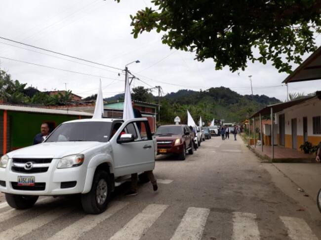 Caravana desde Ocaña hasta El Tarra