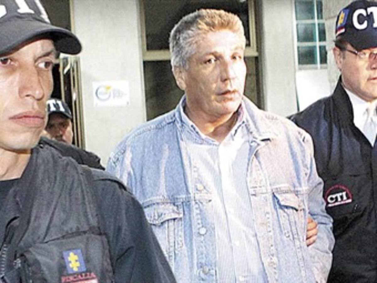 Solicitan a la Fiscalía que sea Scotland Yard quien investigue pruebas contra Sigifredo López