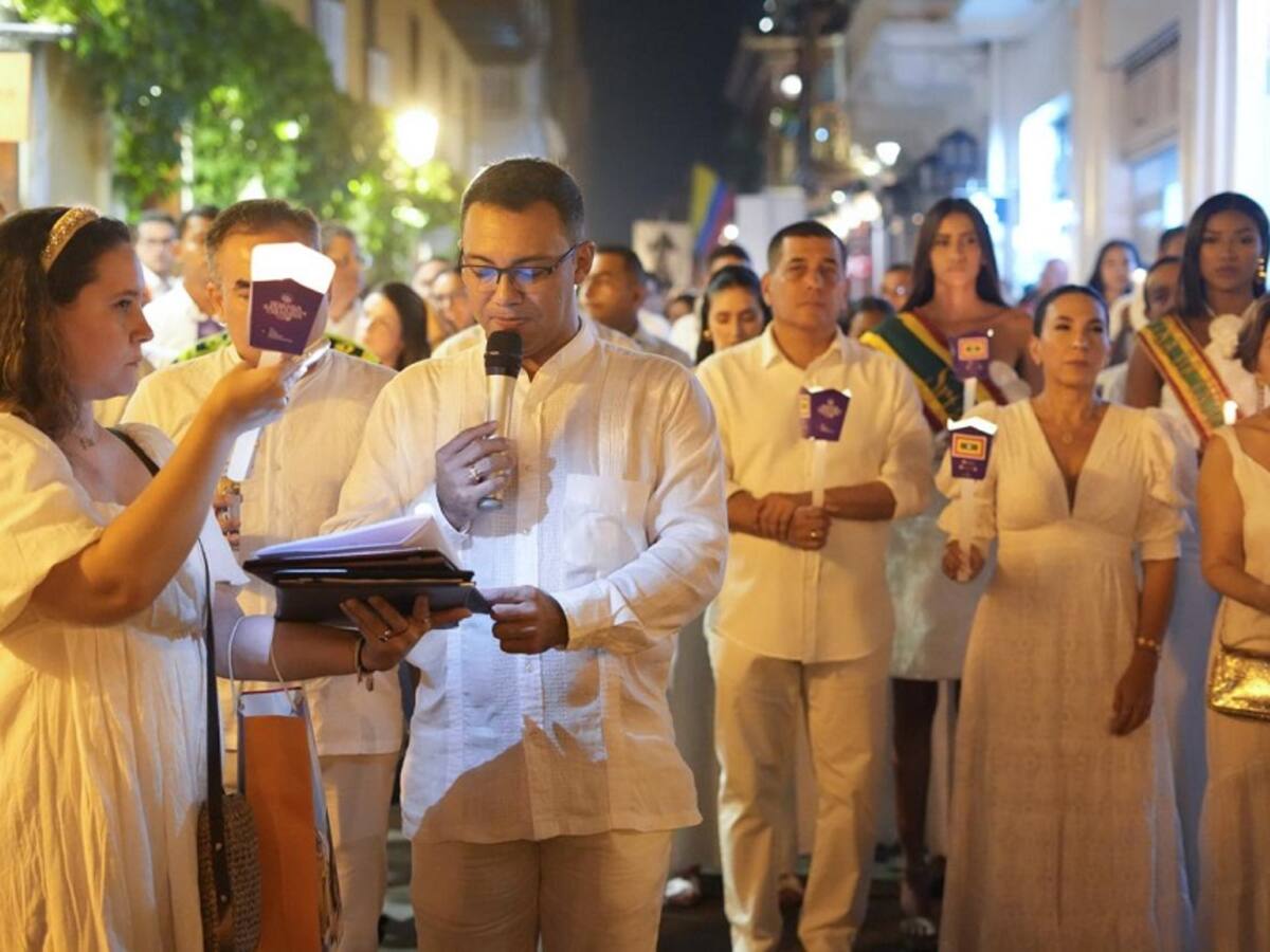 Cartagena dio inicio a la Semana Santa con imponente Lucernario en el Centro Histórico