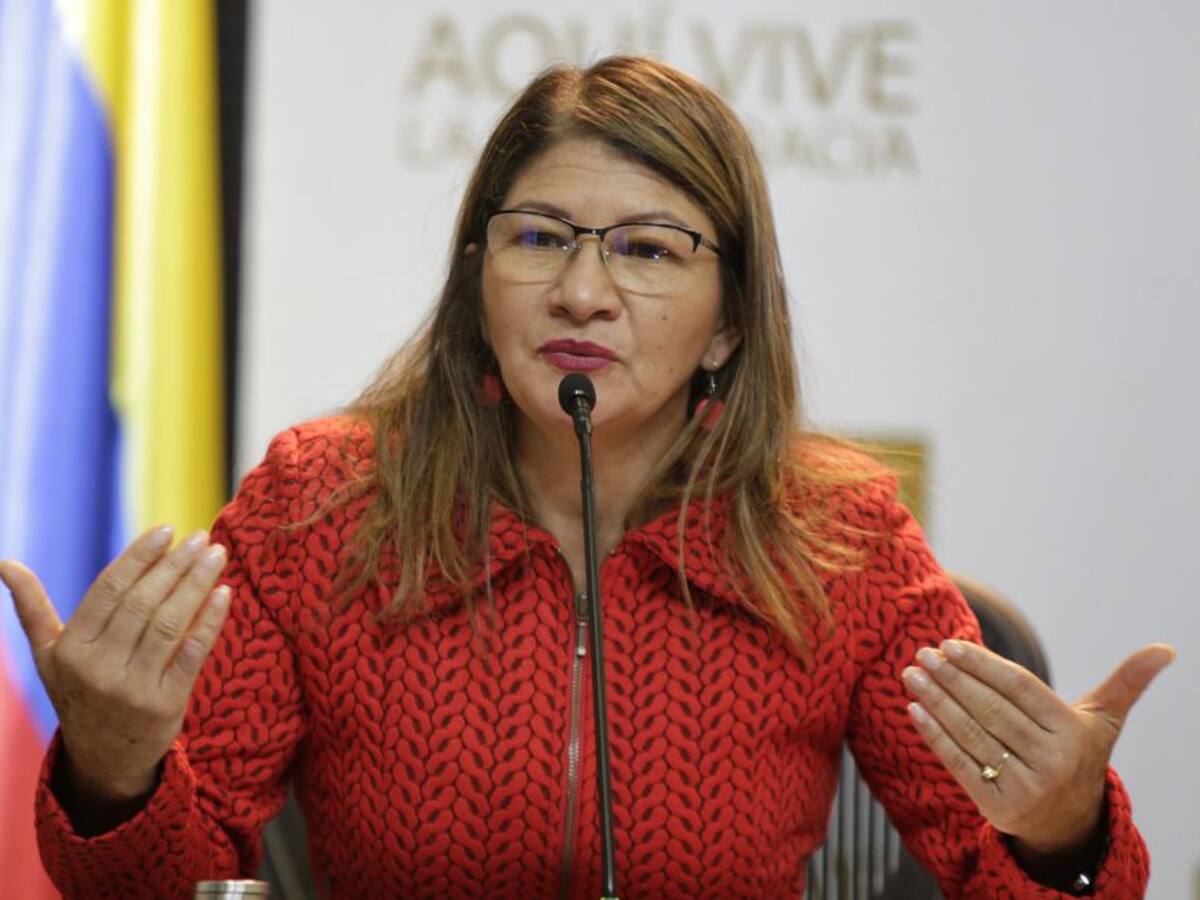 Esposa de ‘Tirofijo’ pide a ‘El Paisa’ e Iván Márquez acudir a la JEP