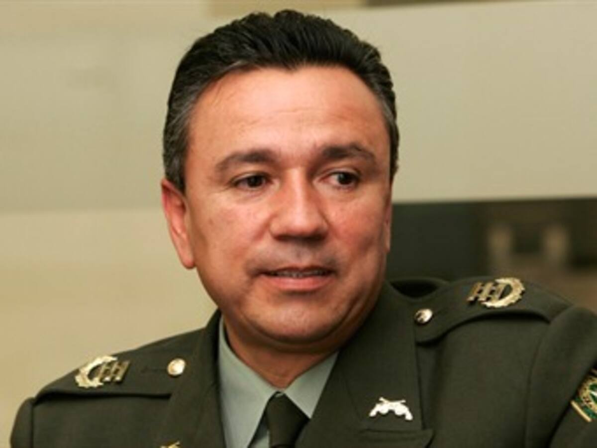 Santos pide al general (r) Mauricio Santoyo que responda ante la justicia de EEUU
