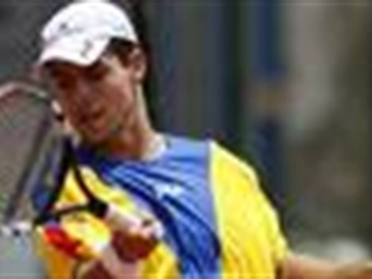 Brasil aventaja a Colombia en jornada de Copa Davis suspendida por falta de luz