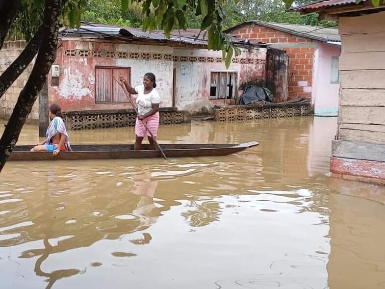 Inundaciones en 11 barrios de Caucasia, Bajo Cauca antioqueño. Foto: NotiNechí.