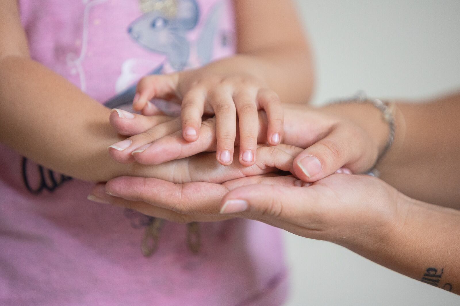 Programa de protección a mujeres en riesgo de feminicidio. Foto: Alcaldía de Medellín.
