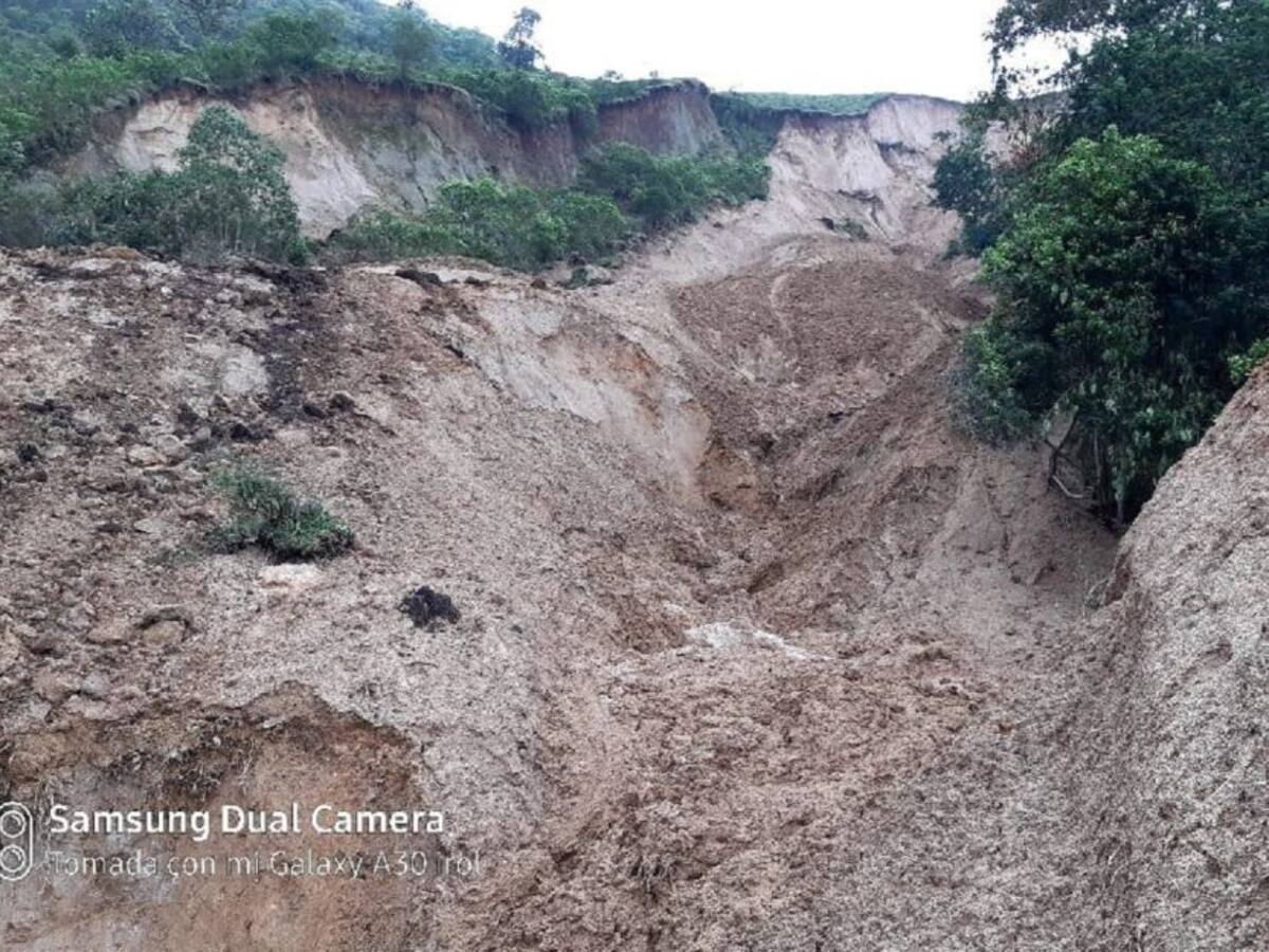 Sigue alerta en Florida por deslizamiento activo en la vereda San Juanito