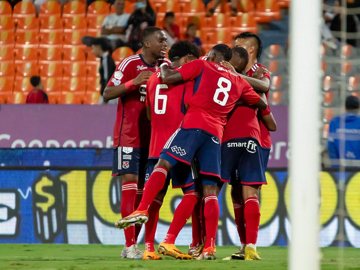 Independiente Medellín golea sin problemas a Patriotas y se acerca a los cuadrangulares