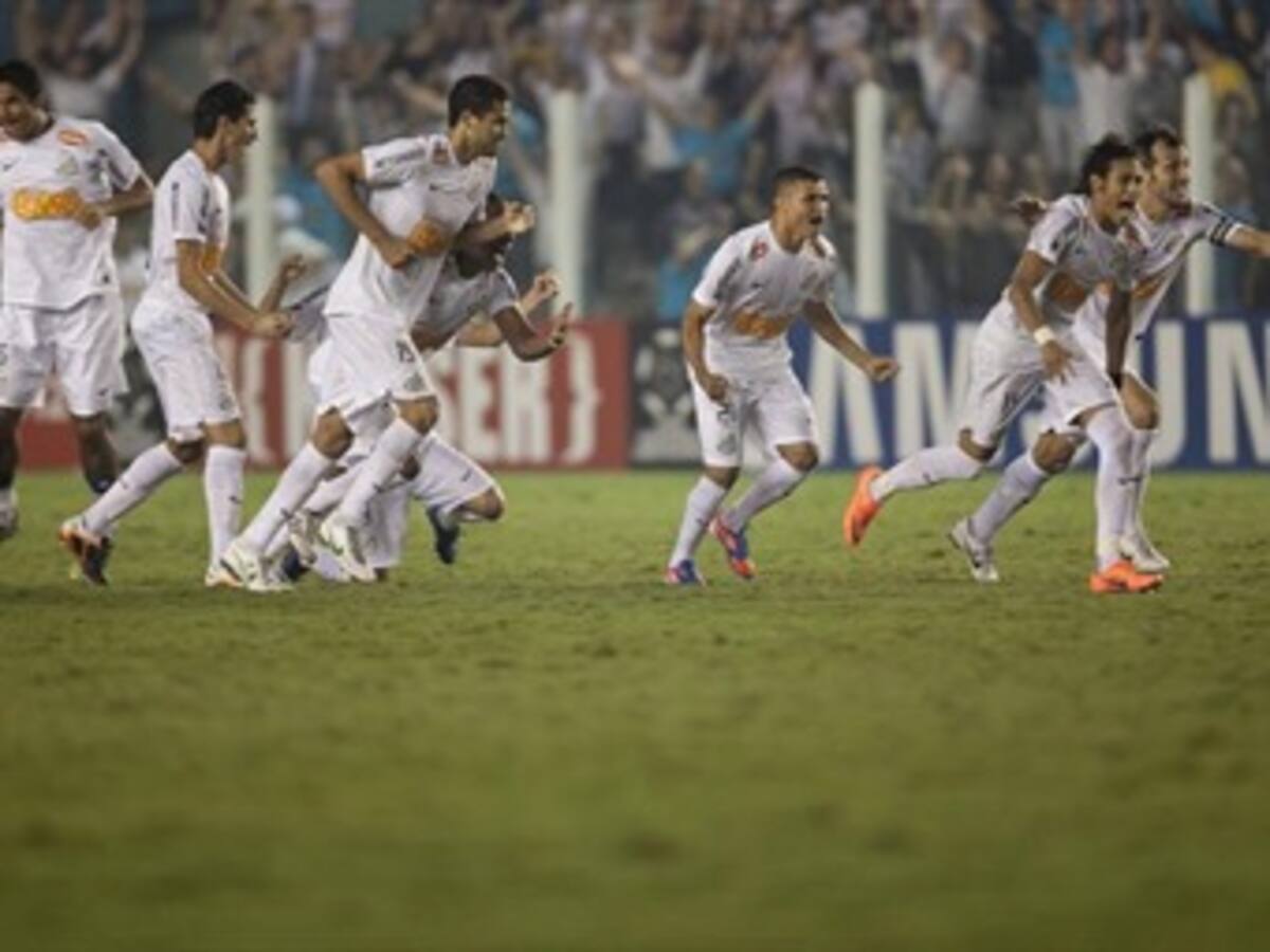 Santos y U. de Chile se unieron a Boca y Corinthians en semifinales de Libertadores