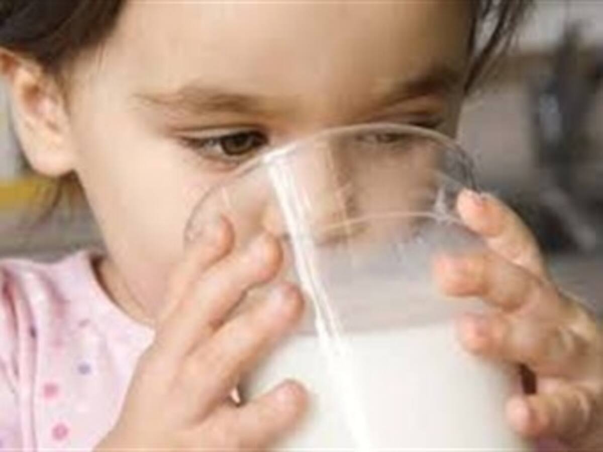 Cerca de la mitad de los niños colombianos no consumen leche: ENSIN