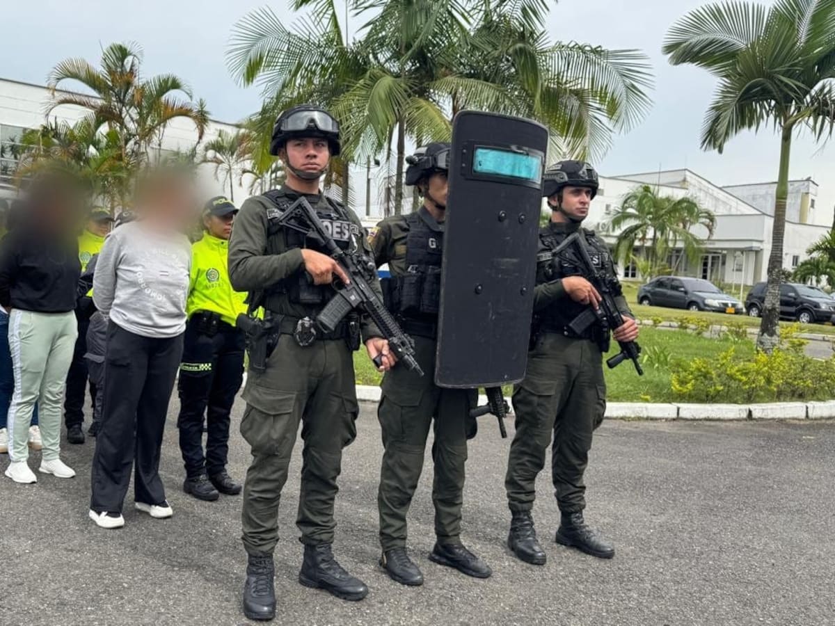 Caen ‘Los Cyber’: 16 capturados por millonarias estafas con falsas llamadas bancarias
