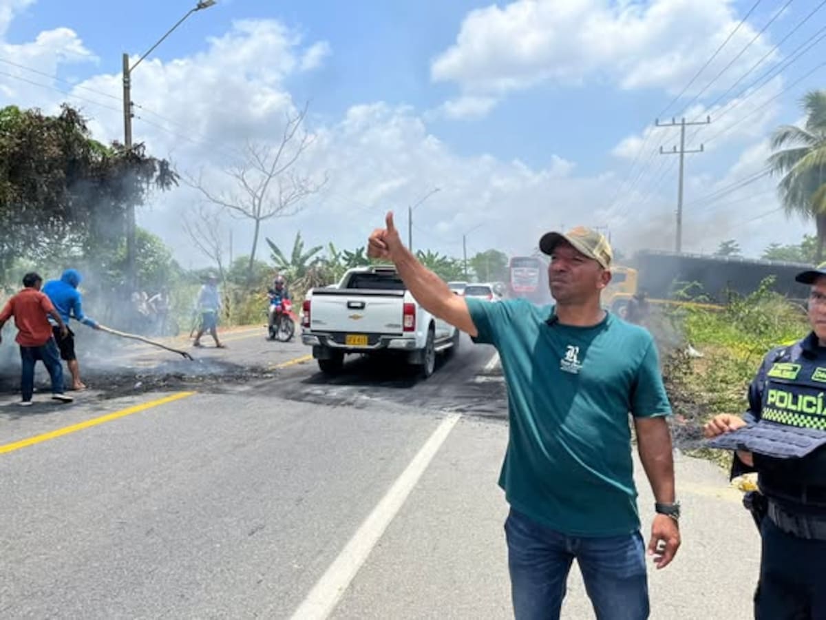 Se levanta bloqueo en la vía San Pelayo–Lorica tras acuerdos con la comunidad