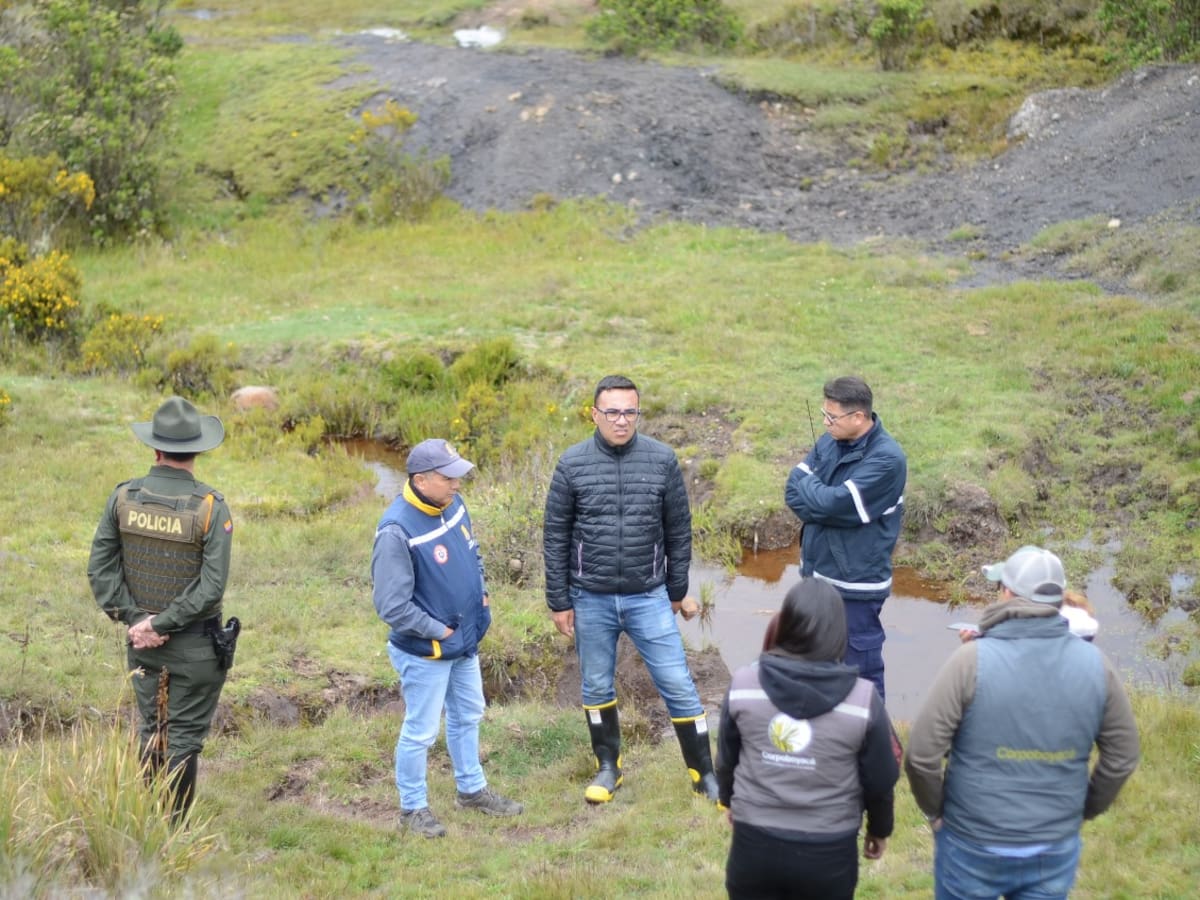 Autoridades investigan los daños ambientales en el páramo de Siscunsí en Sogamoso