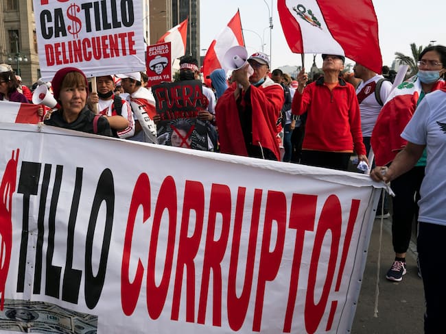 Protestas en Perú contra el gobierno de Petro Castillo.