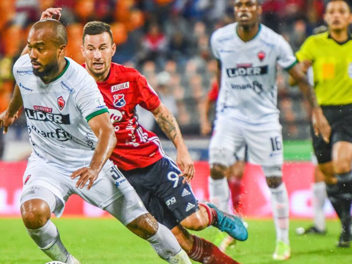 Medellín consigue el primer triunfo del ciclo David González ante Patriotas