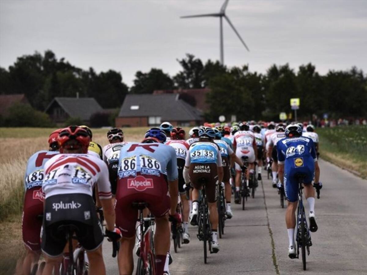 Colombia podría crear equipos de ciclismo y no alimentar los europeos: Carlos Arribas