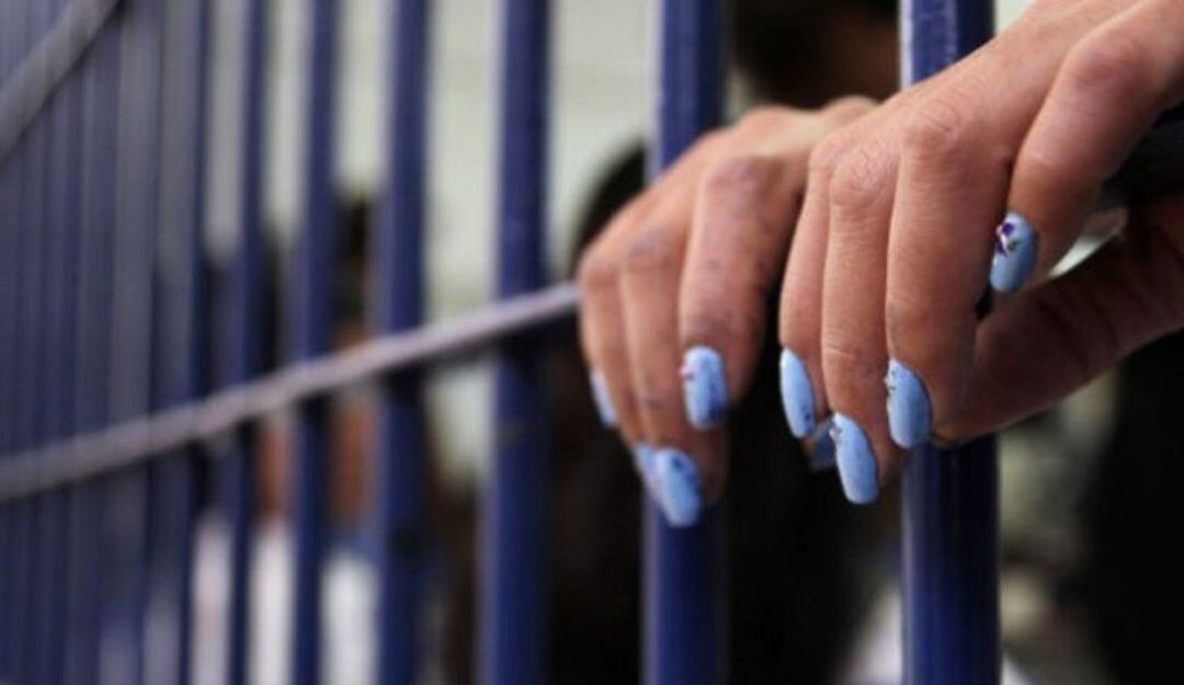 Celebran proyecto de ley para que mujeres no paguen sus delitos con cárcel