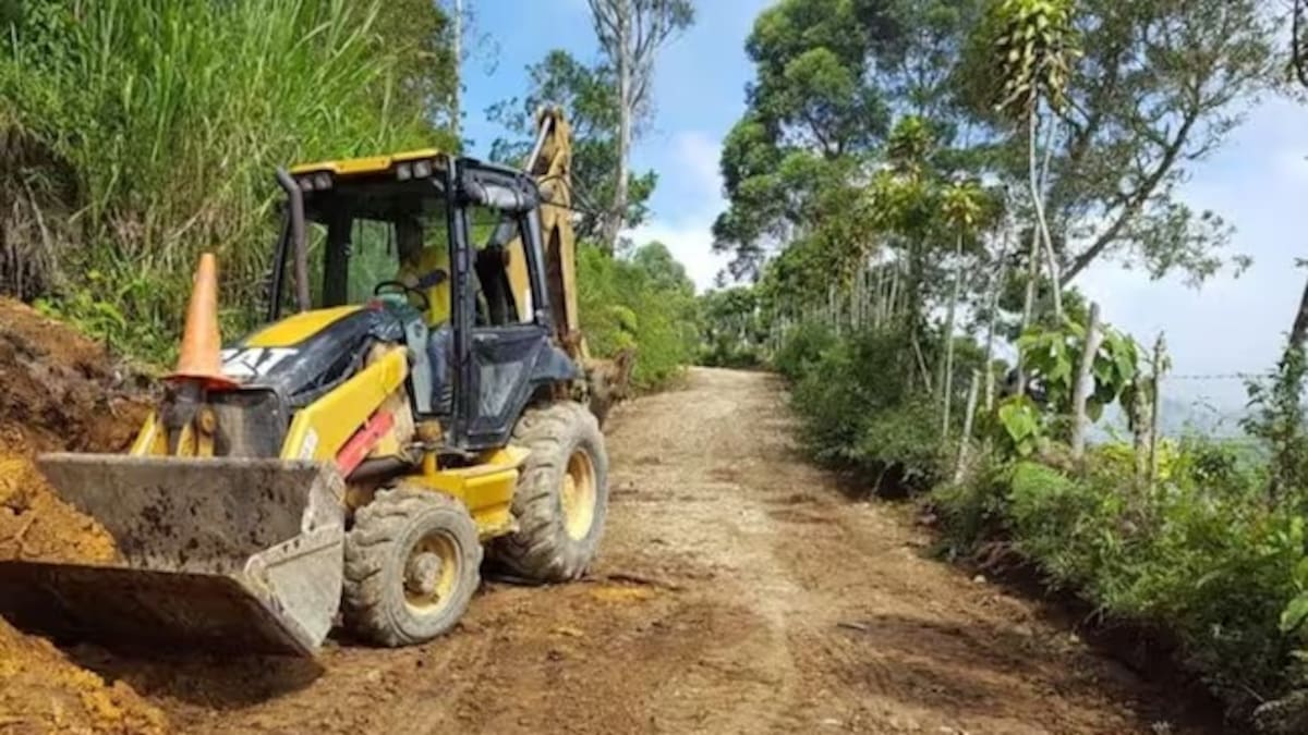Siguen los retrasos en las vías que comunican a los departamentos de Caldas y Antioquia