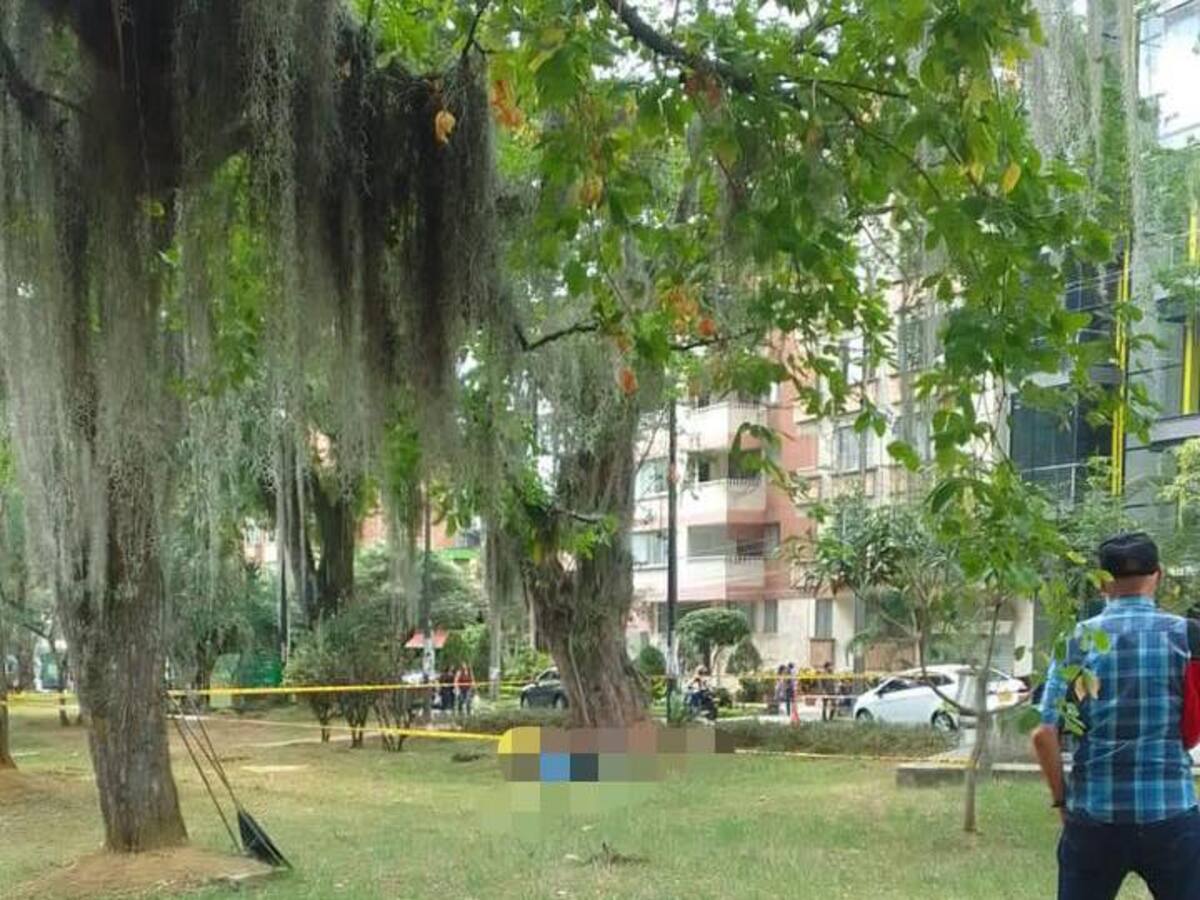 Un hombre falleció en pleno parque San Pío en Bucaramanga ¿quién era?