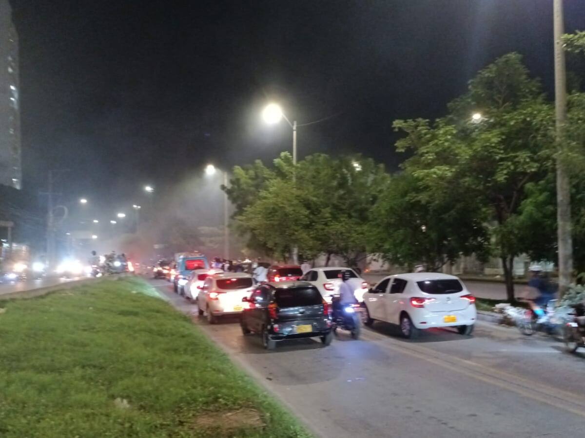 Bloqueo en La Urbanización Anita genera congestión y afecta la movilidad en La Cordialidad