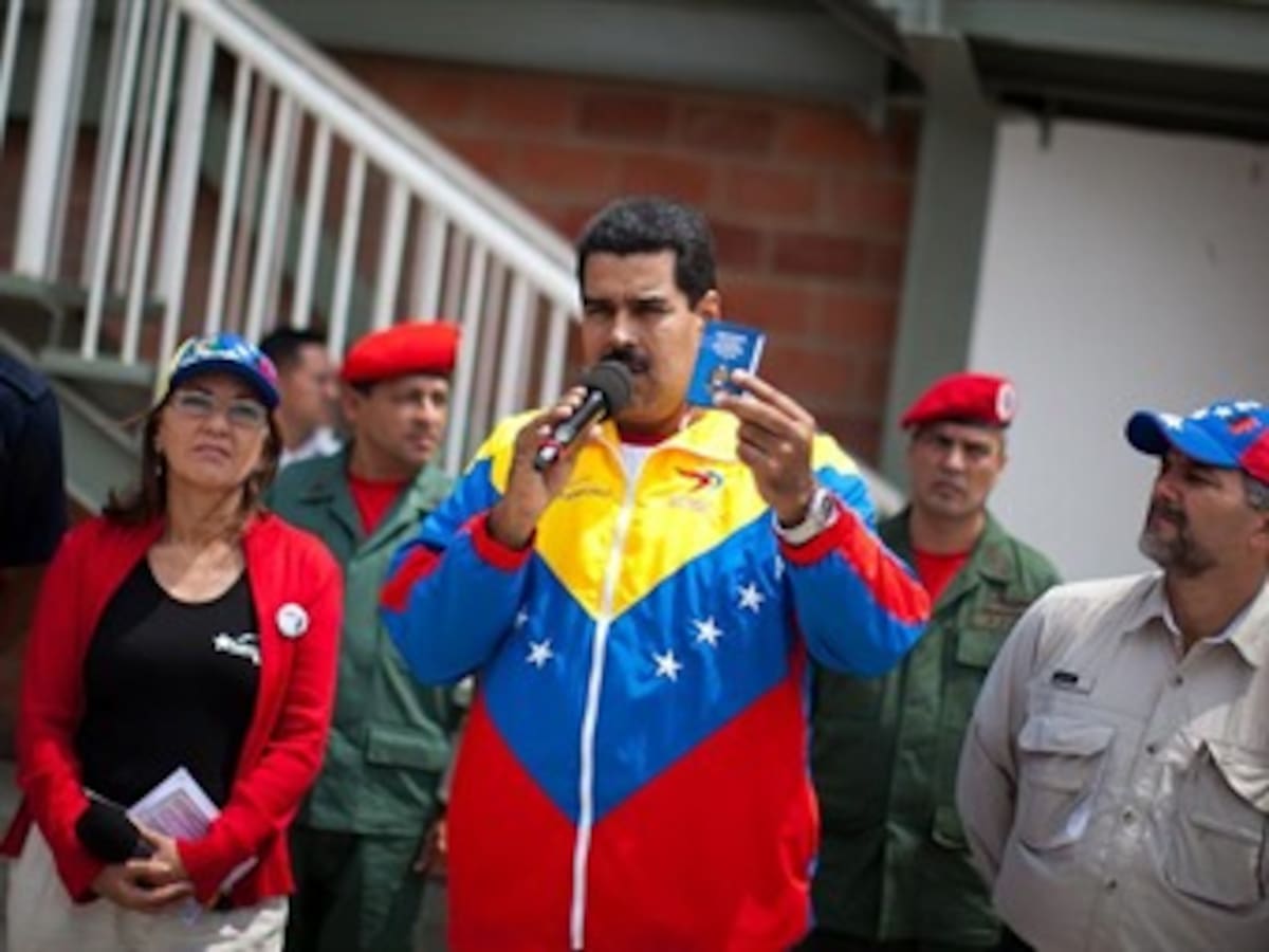 Maduro denuncia que la oposición está preparándo otra "emboscada violenta" en Venezuela