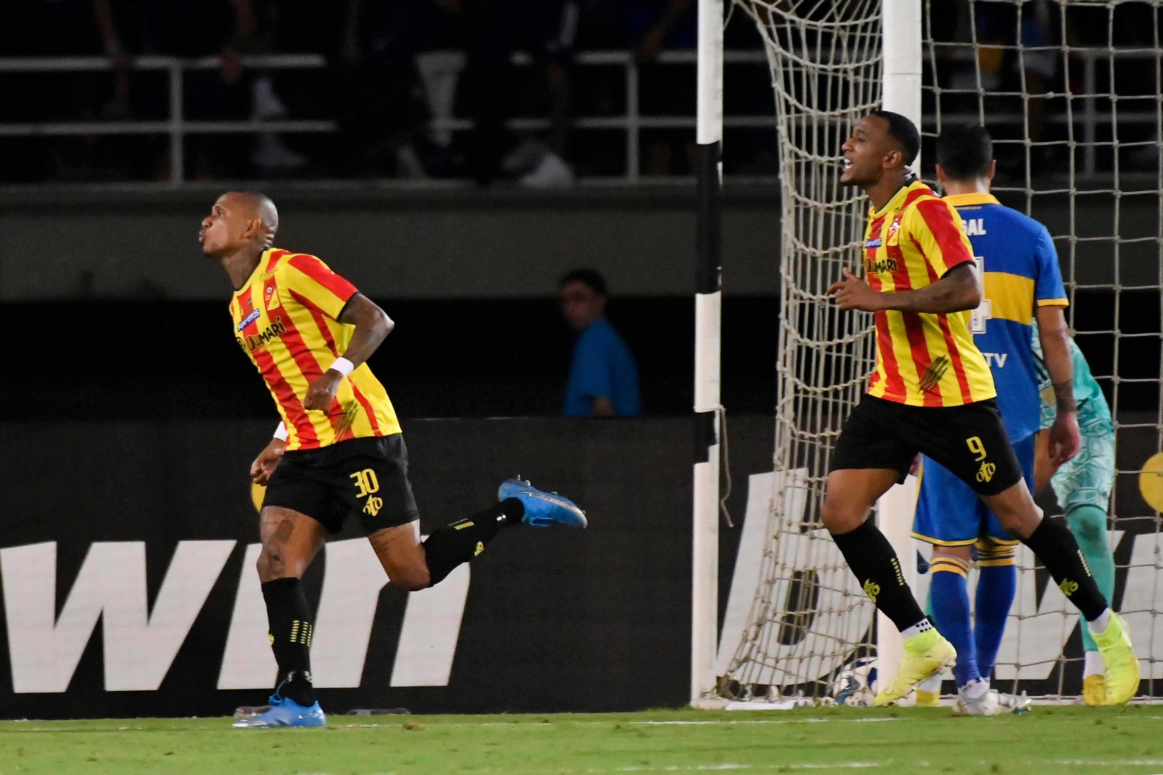 Arley Rodríguez festeja su gol ante Boca Juniors. (Photo by Gabriel Aponte/Getty Images)