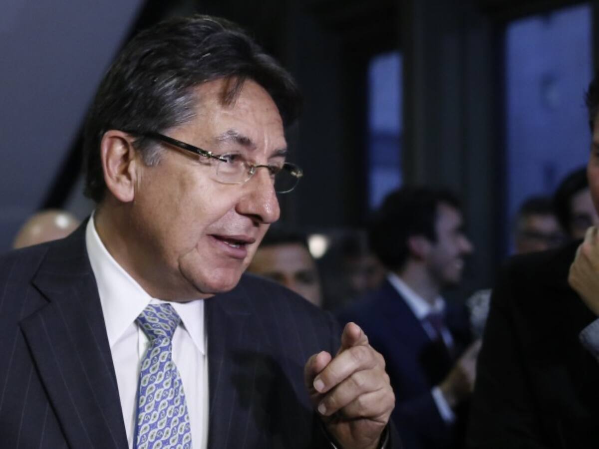 Fiscal entregó inquietudes al equipo negociador tras nuevo acuerdo