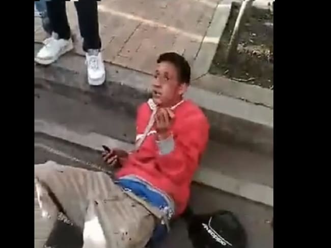 (Video) Vecinos del barrio Madelena la emprenden contra presunto ladrón