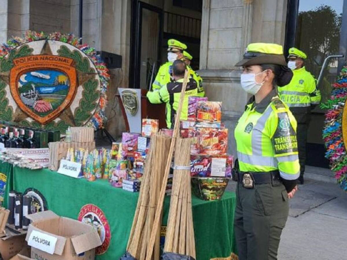 ¡Bomba de tiempo! Alerta por decomisos de pólvora en equipajes de viaje