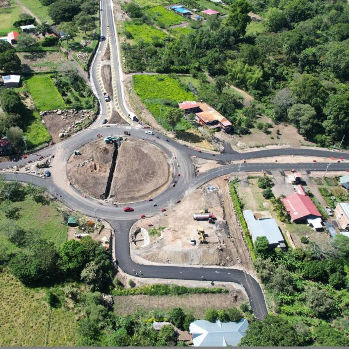 La ANI entregó 35,6 km del proyecto de carreteras entre Santana – Mocoa – Neiva