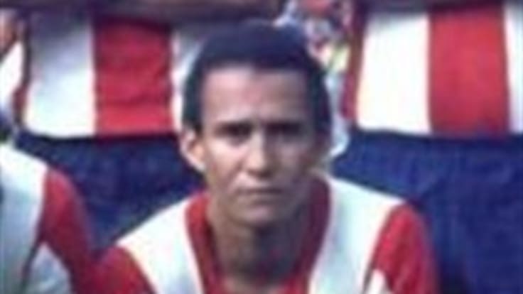 Murió el exfutbolista Ariel Valenciano, padre de Iván René