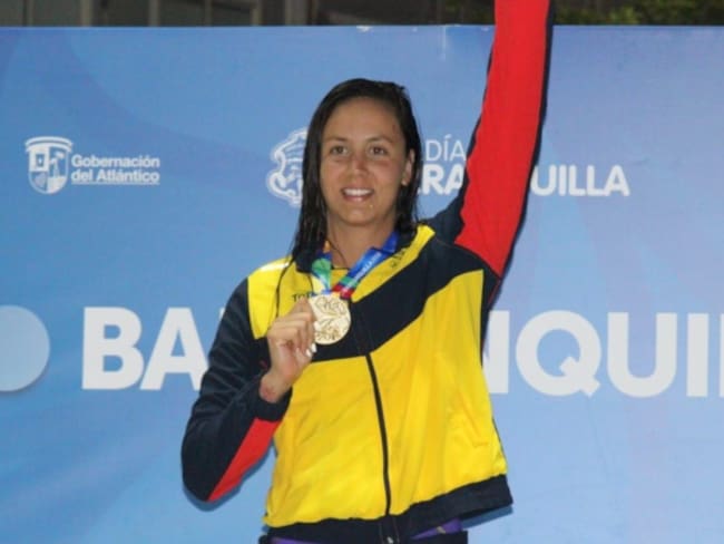 ¡La reina del agua: Isabella Arcila consigue su cuarto oro en los juegos!