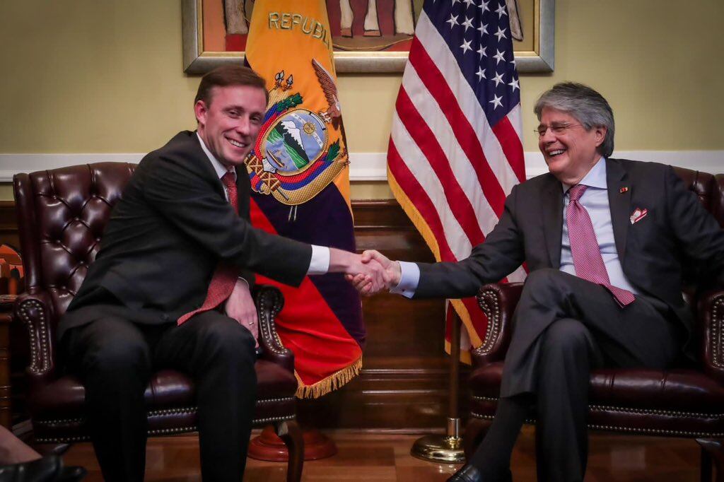 Asesor de Seguridad Nacional de la Casa Blanca, Jake Sullivan y presidente de Ecuador, Guillermo Lasso. Foto: @LassoGuillermo