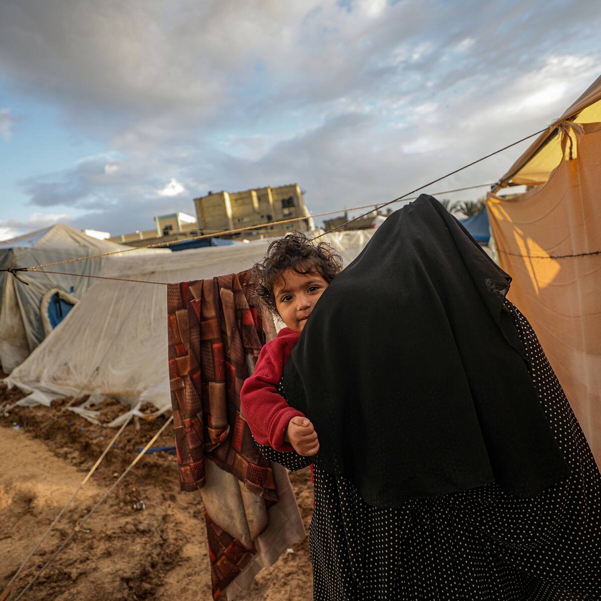 Ejército israelí ordena por primera vez la evacuación de comunidades del sur de Gaza