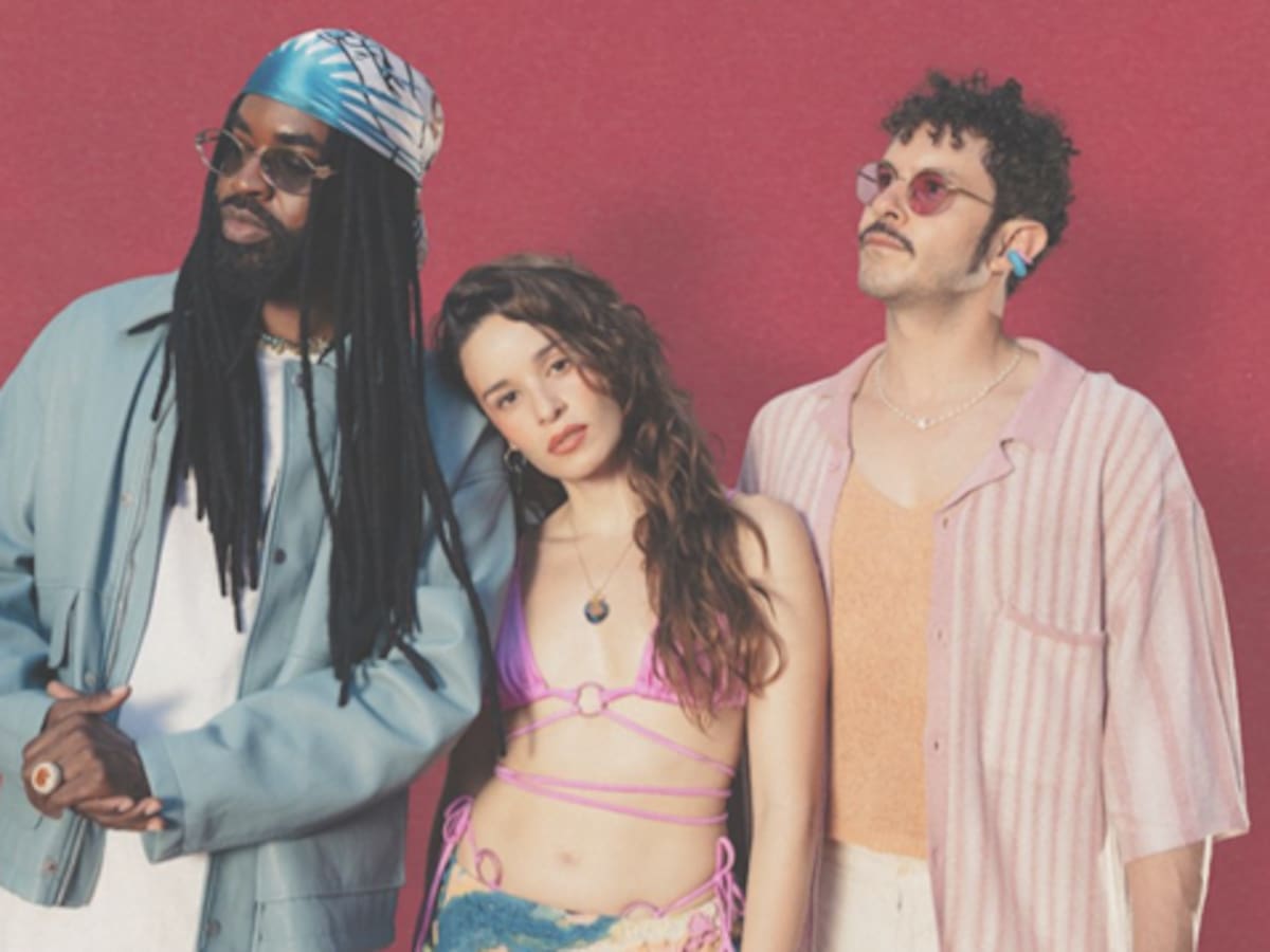 Monsieur Periné suena ahora a Pacífico, con marimbas y una poderosa colaboración afrobeats