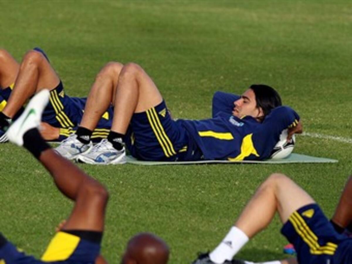 Falcao no da importancia a rumores de prensa sobre el interés de Barcelona en su fichaje