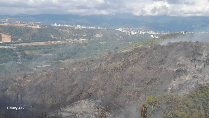 Incendio en Girón consumió 30 hectáreas de vegetación