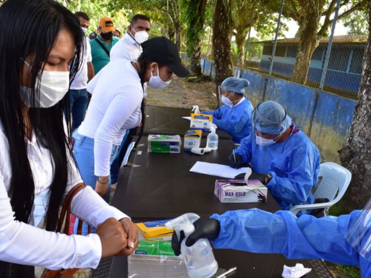 Maratónica jornada de elecciones en Ecuador, Perú y Bolivia