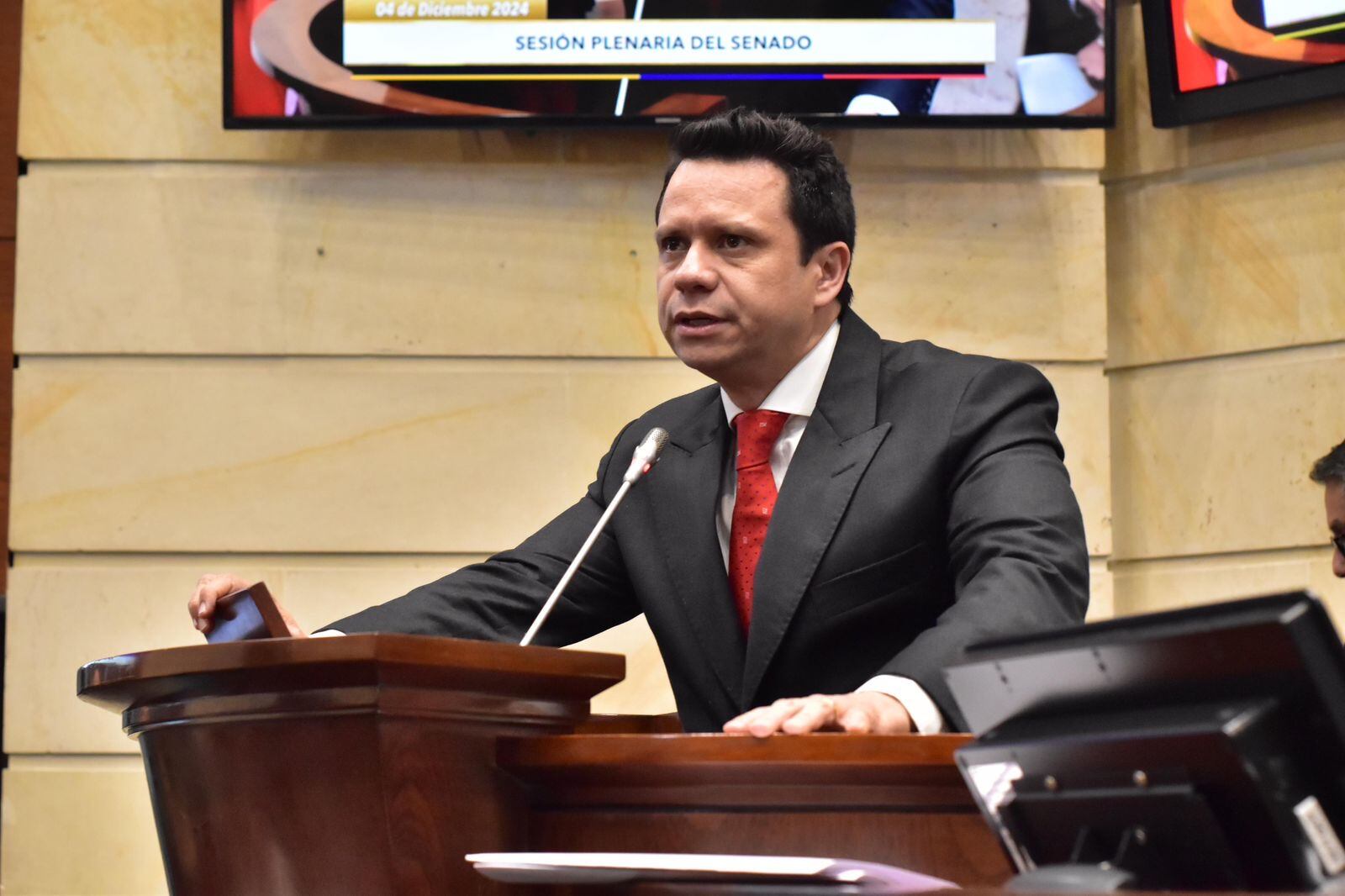 Diego González, nuevo secretario general del Senado. Foto: Prensa Senado.