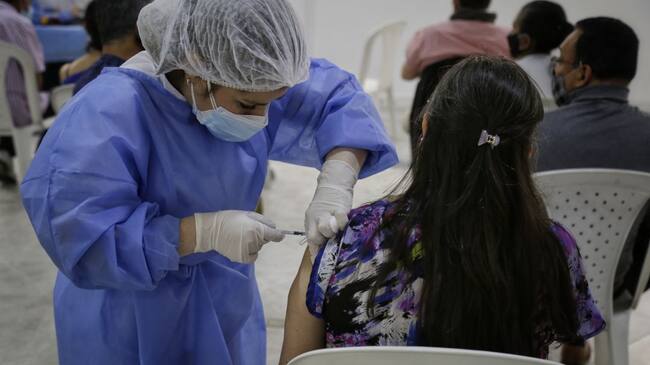 Vacunación COVID-19 en Bogotá.